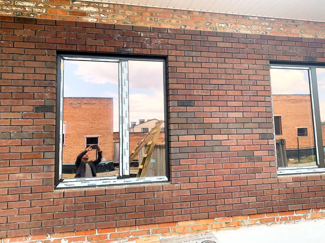 aluminum-windows-aluprof-reynaers-schuco-toronto-markham-tilt-and-turn-sliding-windows-doors-replacement